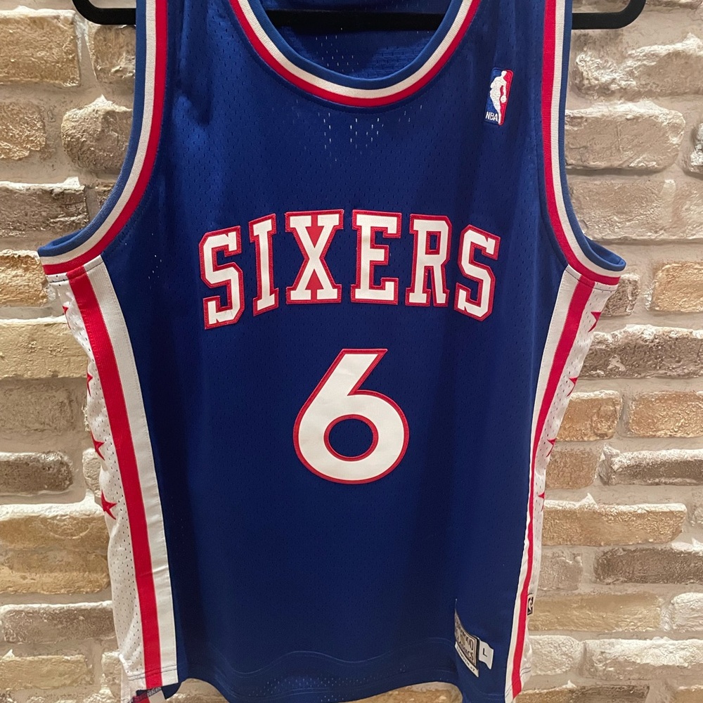 DR. J Philly Sixers Hardwood Classic Mitchell & Ness Jersey